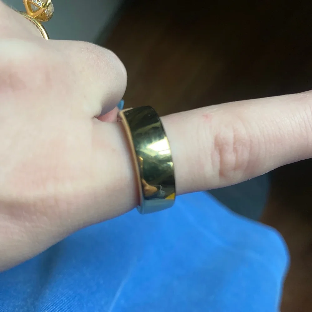 Oura Ring size 9 Gen3 Gold Horizon